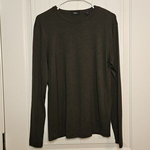 Theory Essential Long Sleeve Tee